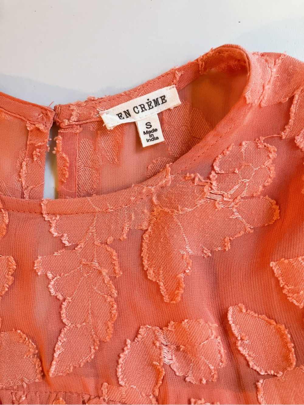 Evereve En Crème floral jacquard babydoll Puff Sleeve Coral Blouse Small Flowy - Picture 6 of 10